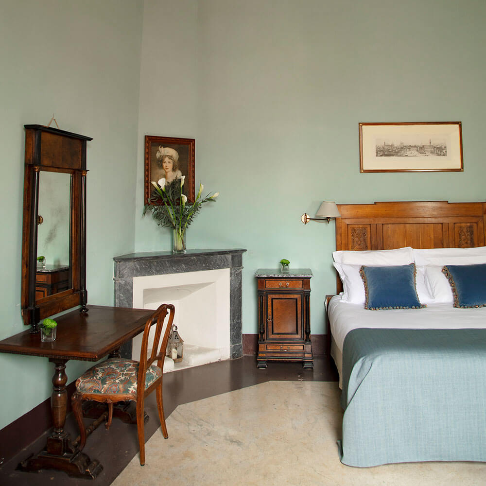 hotel-palazzo-guadagni-category-deluxe-room-square-2