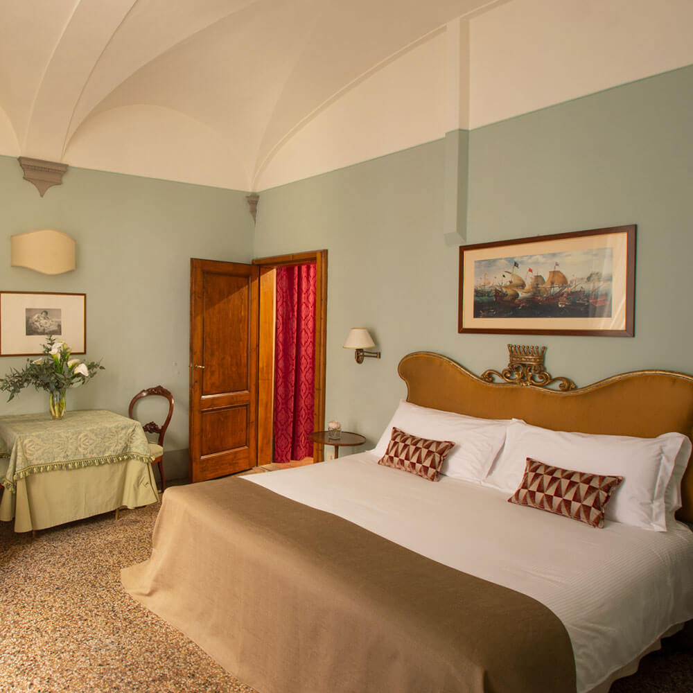 hotel-palazzo-guadagni-family-room-square-2