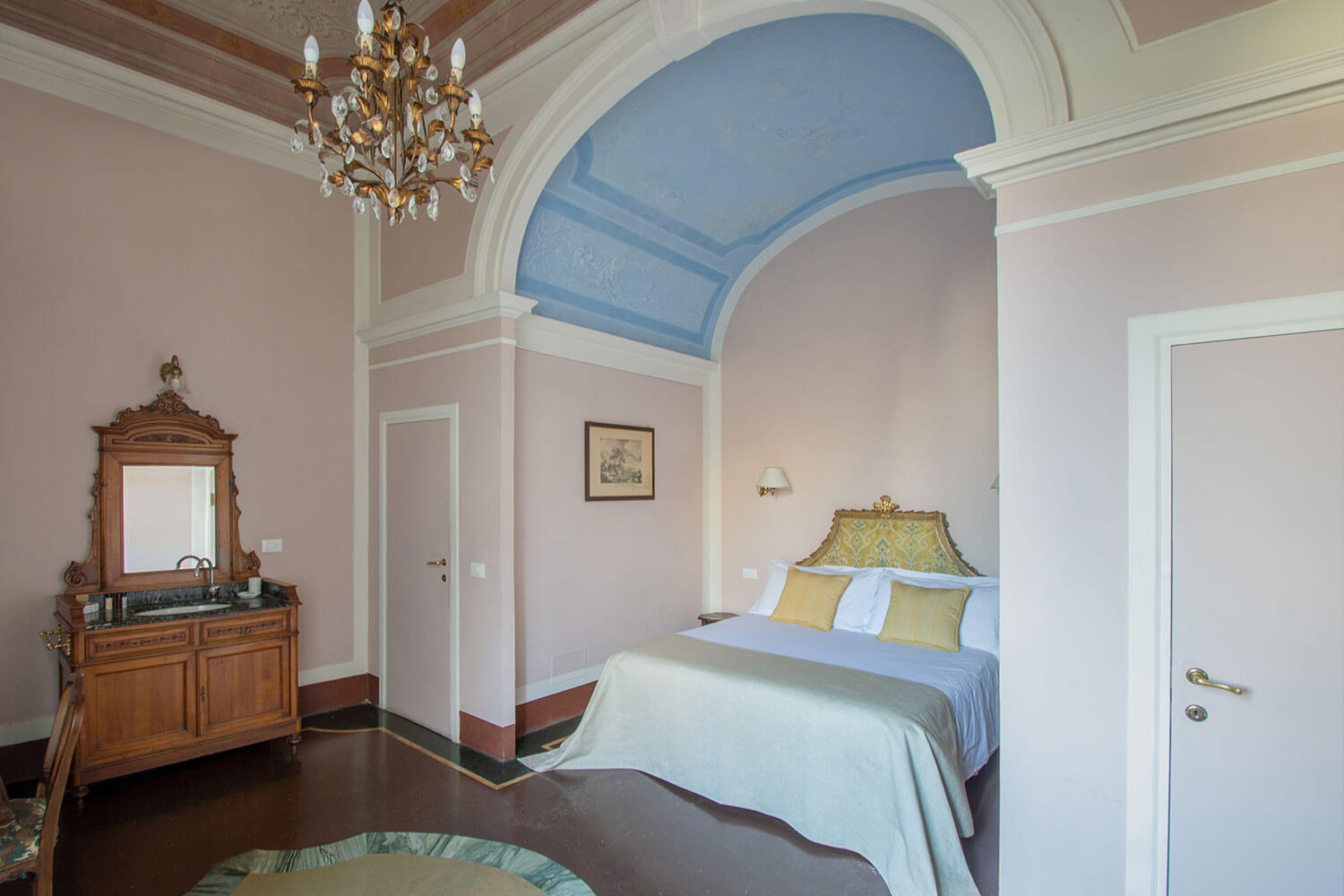 hotel-palazzo-guadagni-category-deluxe-room-5