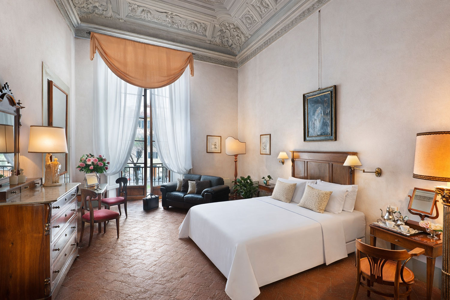 hotel-palazzo-guadagni-deluxe-room-with-balcony-9